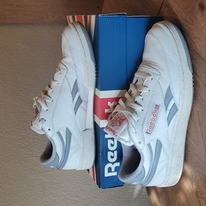 Mens 10.5 Reebok Club C Revenge